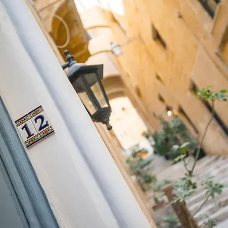 16th-century Building Apartment Valletta