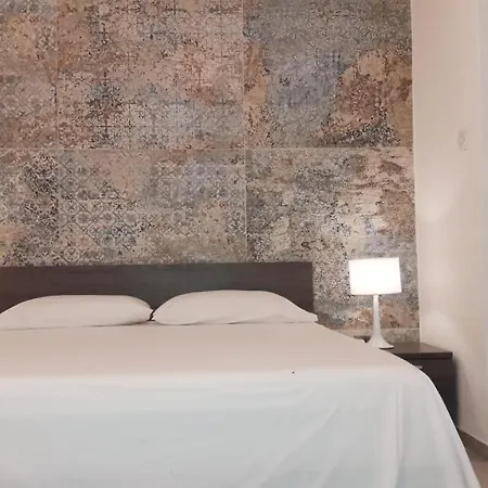 16th-century Building Apartment *