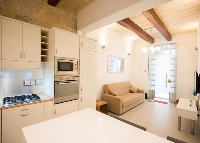 16th-century Building *